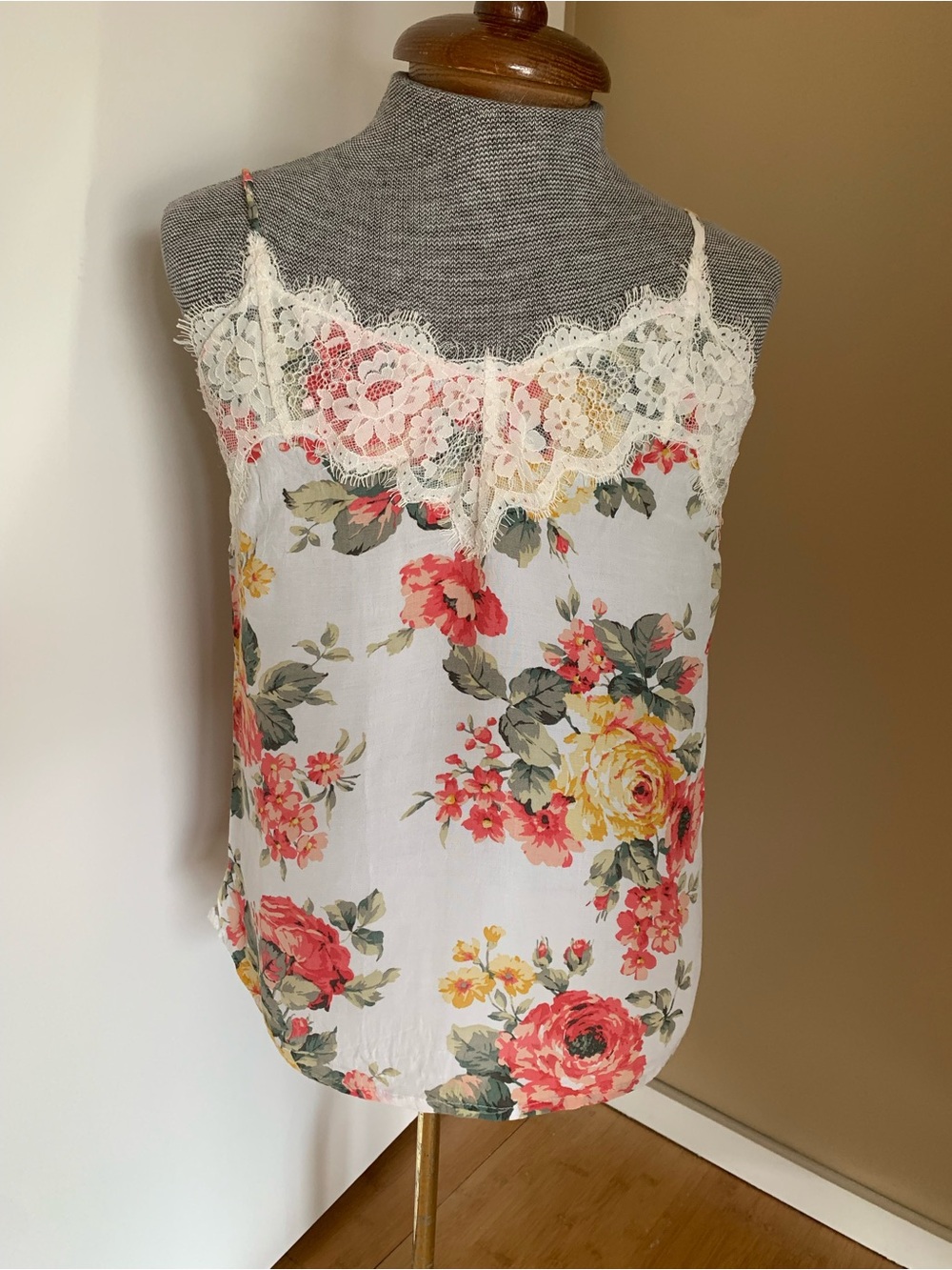 Abercrombie & Fitch Floral Lace Trim Camisole Tank Top